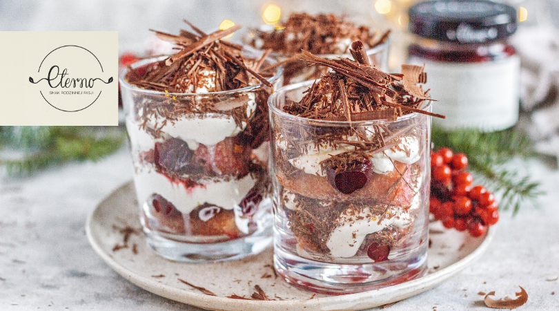 Tiramisu z wiśniami w rumie