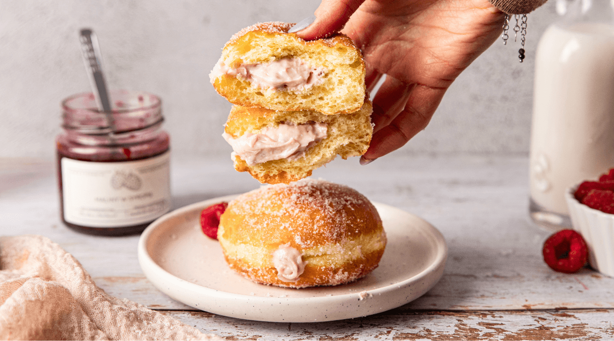 Pączki z kremem 