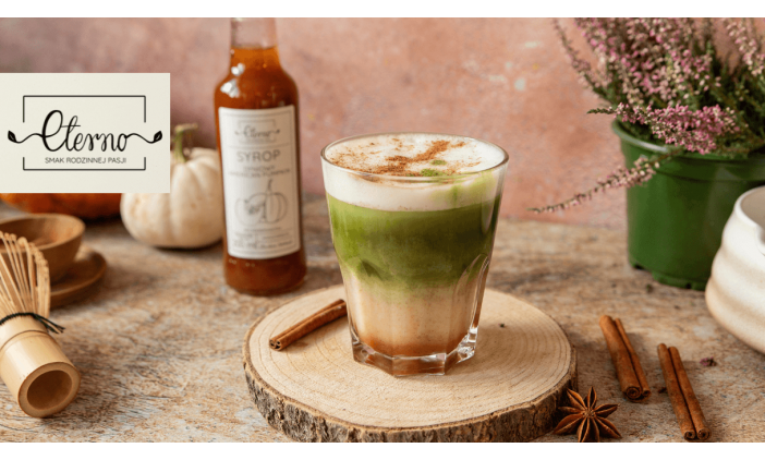 Pumpkin spice matcha latte