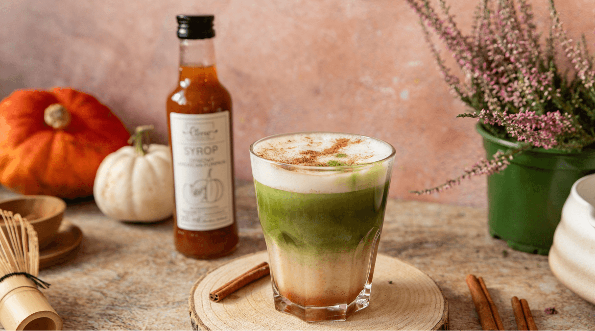 Pumpkin spice matcha latte